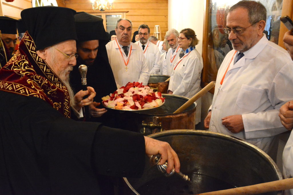 მსოფლიო საპატრიარქოში მირონის მომზადების პროცესი დაიწყო [ფოტო]