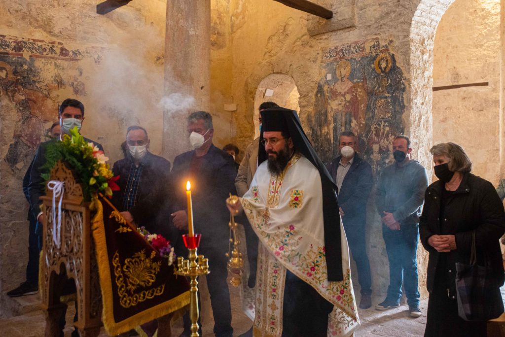 Αρχιμ. Φίλιππος Χαμαργιάς: “Ας γκρεμίσουμε τα τείχη του εγωισμού και του ατομισμού μας”