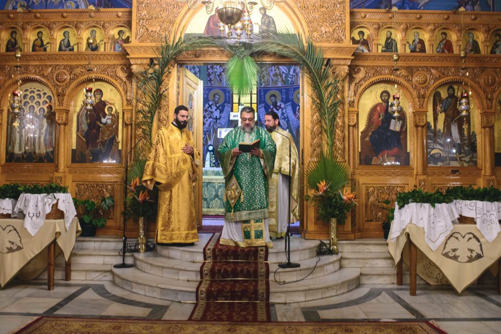 Ο Μητροπολίτης Μεσσηνίας στους Ταξιάρχες Καλαμάτας για την Κυριακή των Βαΐων