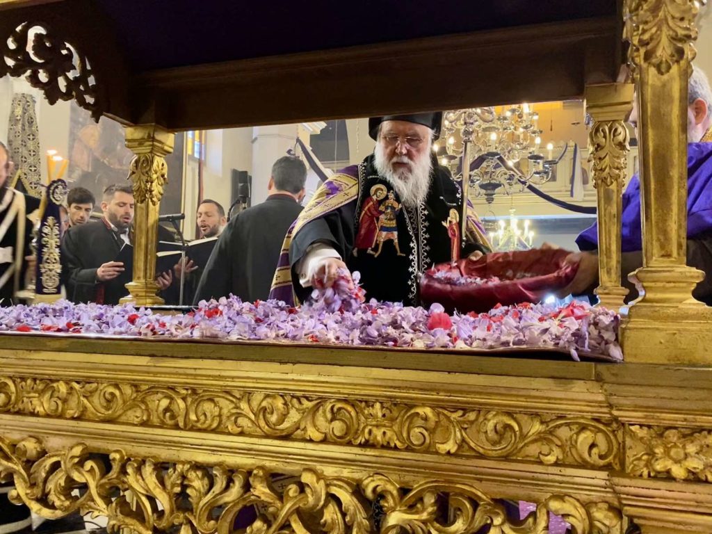 Ο εσπερινός της Αποκαθήλωσης στην Κέρκυρα