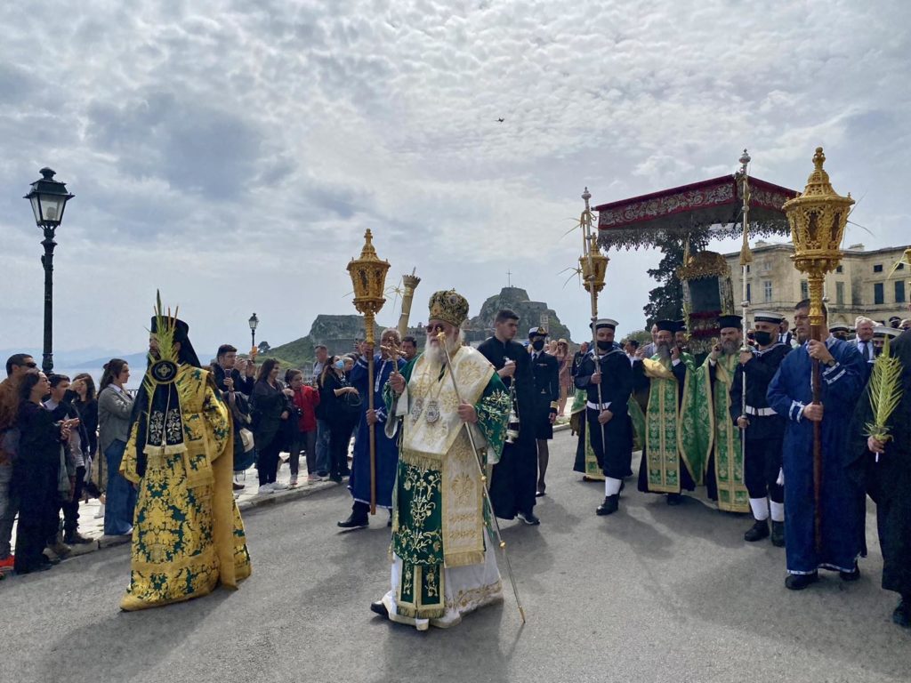 Το υπερφυές θαύμα του Αγίου Σπυρίδωνος στην Κέρκυρα