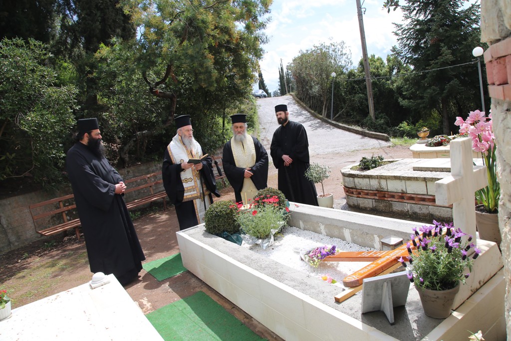 Metropolitan of Nafpaktos Ierotheos officiates at Divine Liturgy from Amfilochia