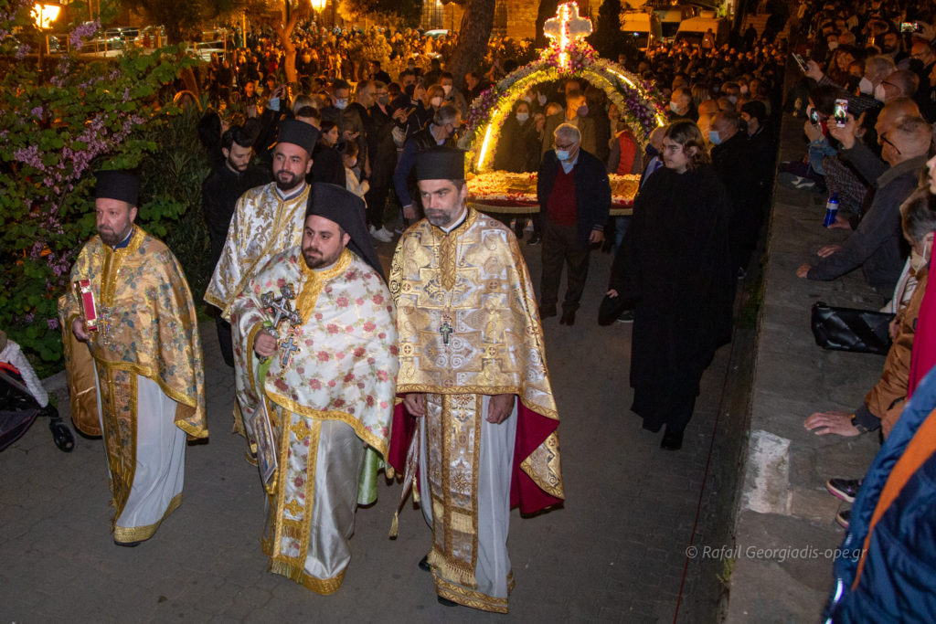 Η περιφορά του Επιταφίου στην Αγία Σοφία Θεσσαλονίκης