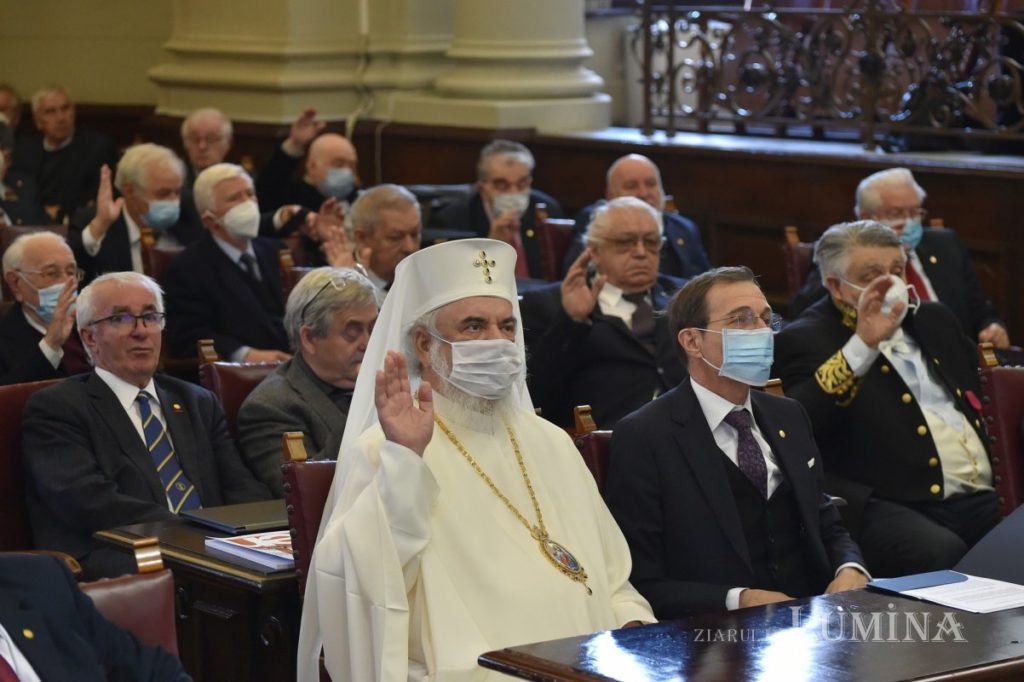 Εκλογή προέδρου στη Ρουμάνικη Ακαδημία παρουσία του Πατριάρχη Δανιήλ