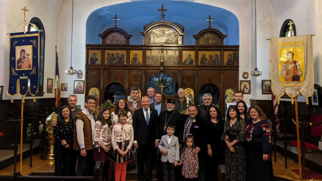 În imagini: Ambasadorul României în SUA a vizitat două dintre cele mai vechi parohii românești din America
