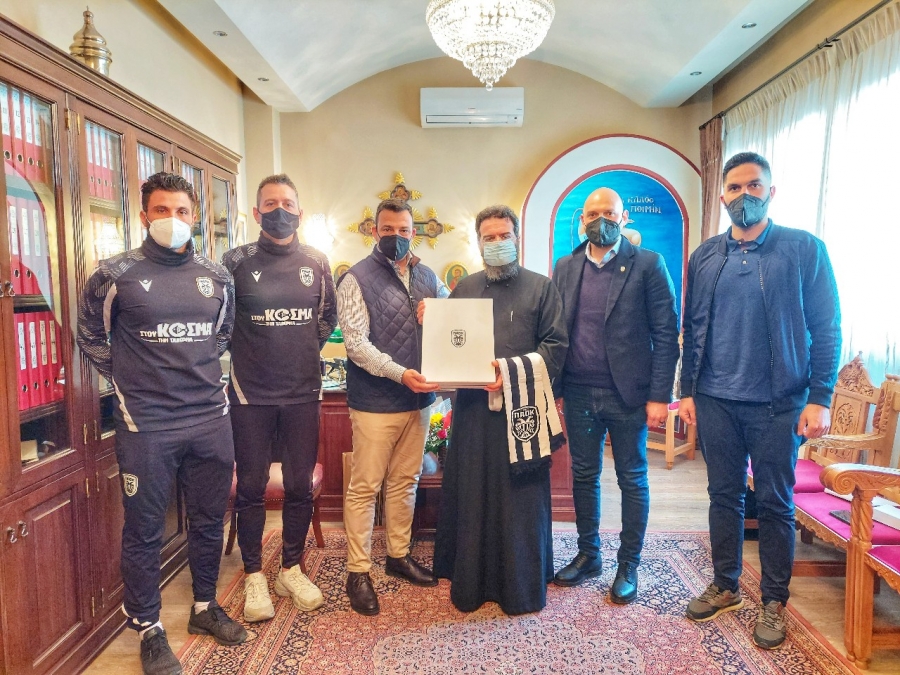 Επίσκεψη στελεχών του Π.Α.Ο.Κ. στον Μητροπολίτη Μαρωνείας