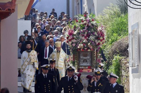 Η Κορώνη εορτάζει για την Πολιούχο της Παναγία Ελεήστρια