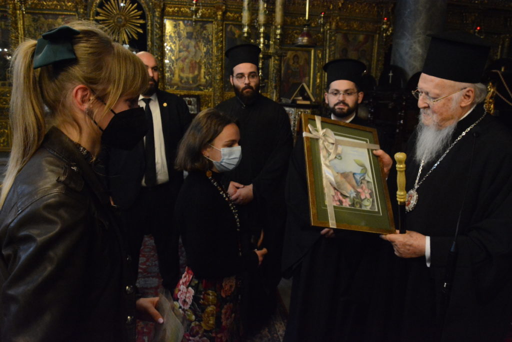 Τα “παιδιά του πατρός Βησσαρίωνος” περιμένουν το ποθούμενο άκουσμα