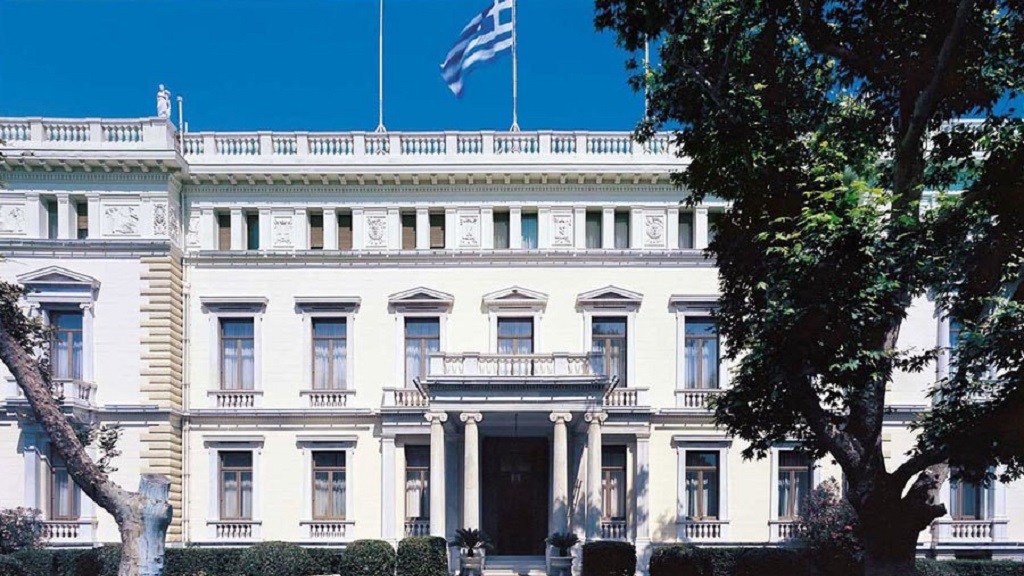 Τα μηνύματα της πολιτειακής και πολιτικής ηγεσίας για το Πάσχα 2022