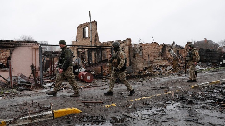 Ουκρανία: Πάνω από 130 άμαχοι δολοφονημένοι στο Μακάριφ – Ο Ζελένσκι περιμένει αντίδραση στην επίθεση στο Κραματόρσκ