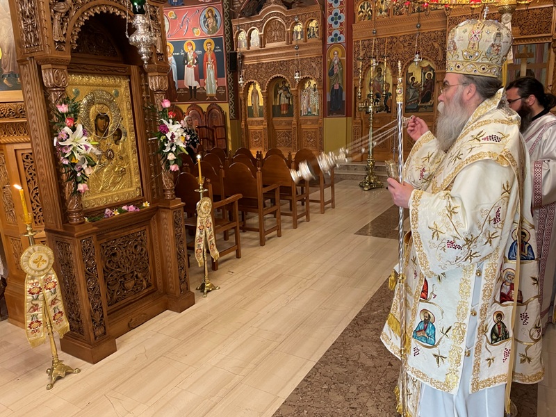 Exact replica of wonder-working icon of Panaghia Vimatarissa preserved at Cathedral of the Annunciation in Kissamos