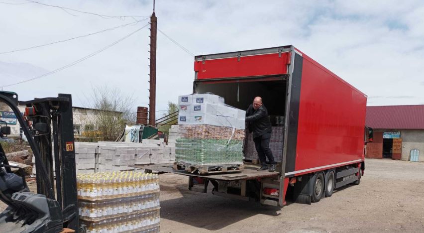 ΡΟΥΜΑΝΙΑ: Πασχαλινά δέματα αγάπης στους Ουκρανούς πρόσφυγες
