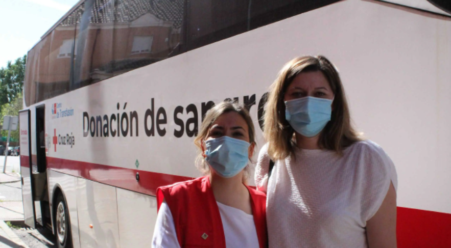 Valdemoro: Zeci de români au donat sânge înainte de a participa la slujba de Florii