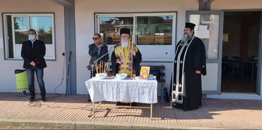 Ευχέλαιο και επικοινωνία Μητροπολίτη Καλαβρύτων με μαθητές σε Λύκειο του Αιγίου