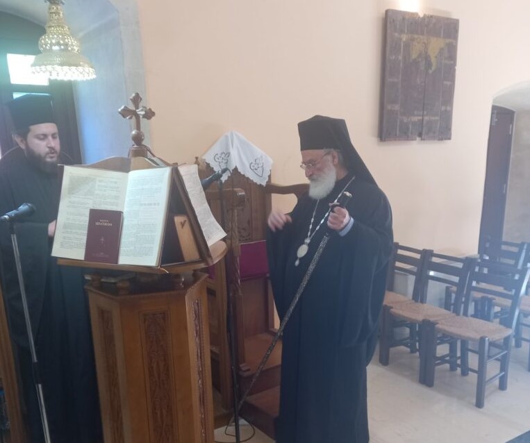 Κατανυκτικός Εσπερινός στον Αχεντριά Μονοφατσίου