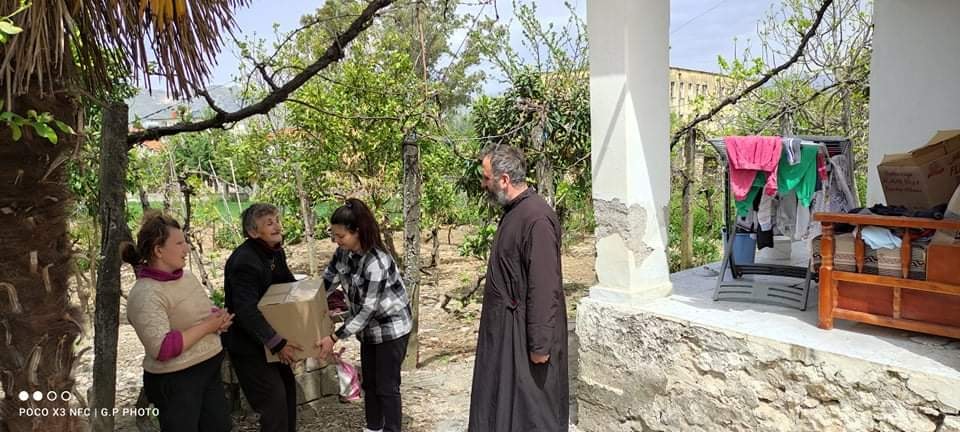 Metropolis of Elbasan continues support to people in need during Holy Days of Easter