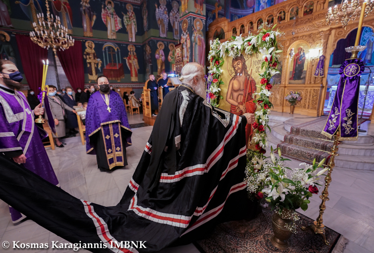 Ο Όρθρος της Μεγάλης Τρίτης στον Ιερό Ναό του Αγίου Μηνά Ναούσης