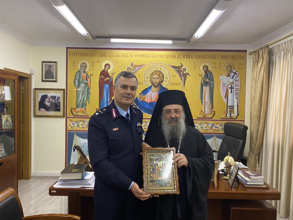 Ο νέος Αστυνομικός Διευθυντής Αχαΐας στον Μητροπολίτη Πατρών