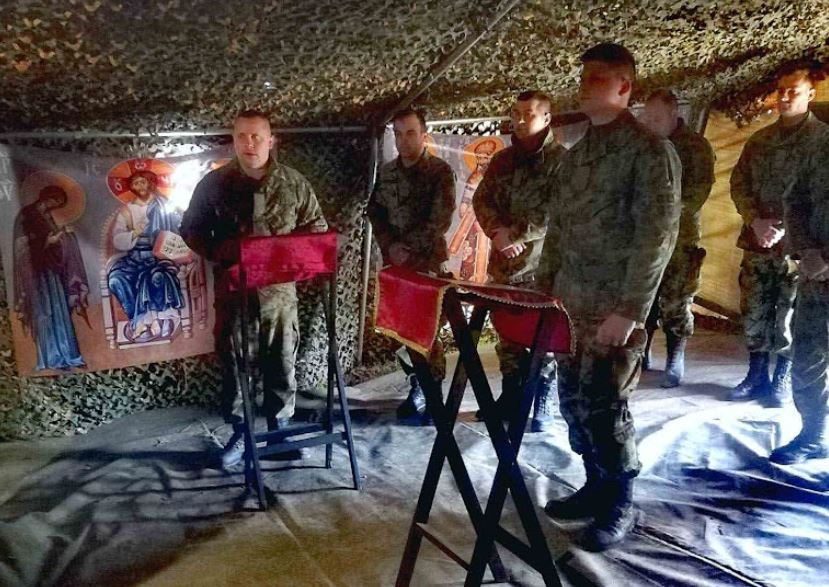 Χώρος λατρείας σε συνθήκες πεδίου μάχης (ΦΩΤΟ)