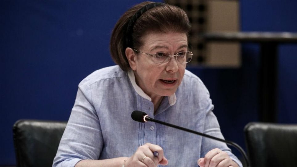 Αυτοψία της Λίνας Μενδώνη στο Αρχαιολογικό Πάρκο Ορχομενού