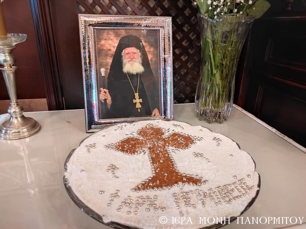 40ήμερο μνημόσυνο Αρχιμανδρίτη Ιεροθέου Κοενάκη στον Πανορμίτη Σύμης