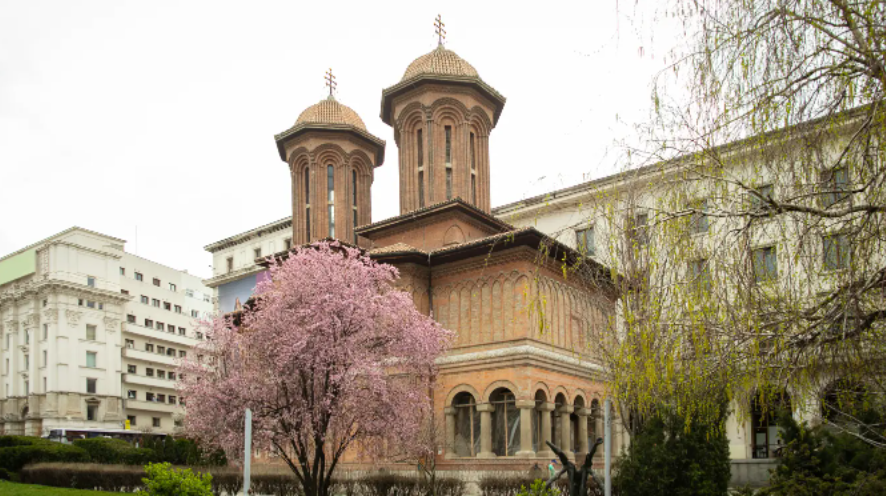 Biserica Kretzulescu, una dintre cele mai frumoase şi discrete din Capitală, împlineşte în toamnă 300 de ani de la sfinţire