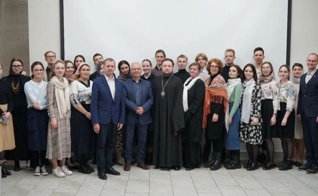 Председатель Синодального отдела по делам молодежи Епископ Истринский Серафим встретился с руководством и студентами Московского государственного института музыки имени А.Г. Шнитке