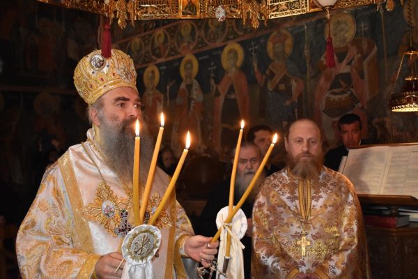 Μητροπολίτης Ελασσώνος