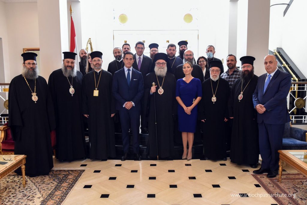 زيارة غبطة البطريرك يوحنا العاشر إلى مقر السفارة اللبنانية في مسقط.