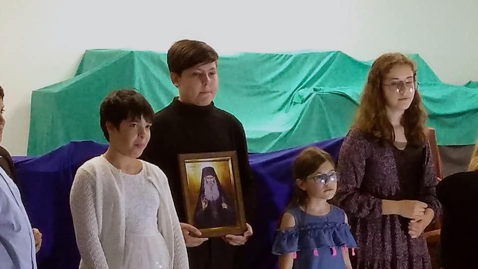 Θεατρικό για τη ζωή του Αγίου Ιακώβου του Τσαλίκη από τα κατηχητόπουλα στο Βιδίνιο της Βουλγαρίας