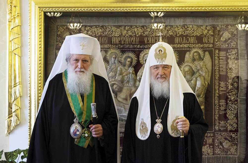 Патриарх Кирил пожела бързо оздравяване на Патриарх Неофит