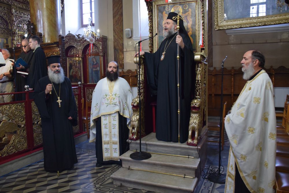 Εσπερινός Οσίου Ιωάννου του Ρώσου στον Ι.Ν. Παναγίας Επισκέψεως Τρικάλων