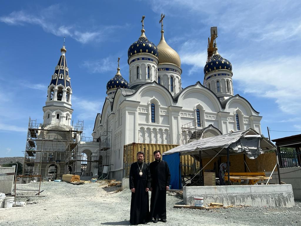 Ο Μητροπολίτης Βολοκολάμσκ επισκέφθηκε την υπό κατασκευή ρωσική εκκλησία στην Κύπρο