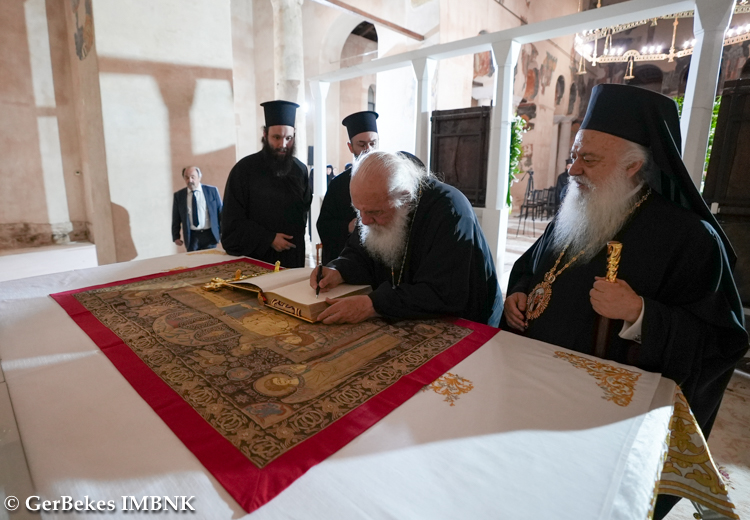 Ξενάγηση του Μακαριωτάτου Αρχιεπισκόπου Αθηνών στην Παλαιά Μητρόπολη Βεροίας