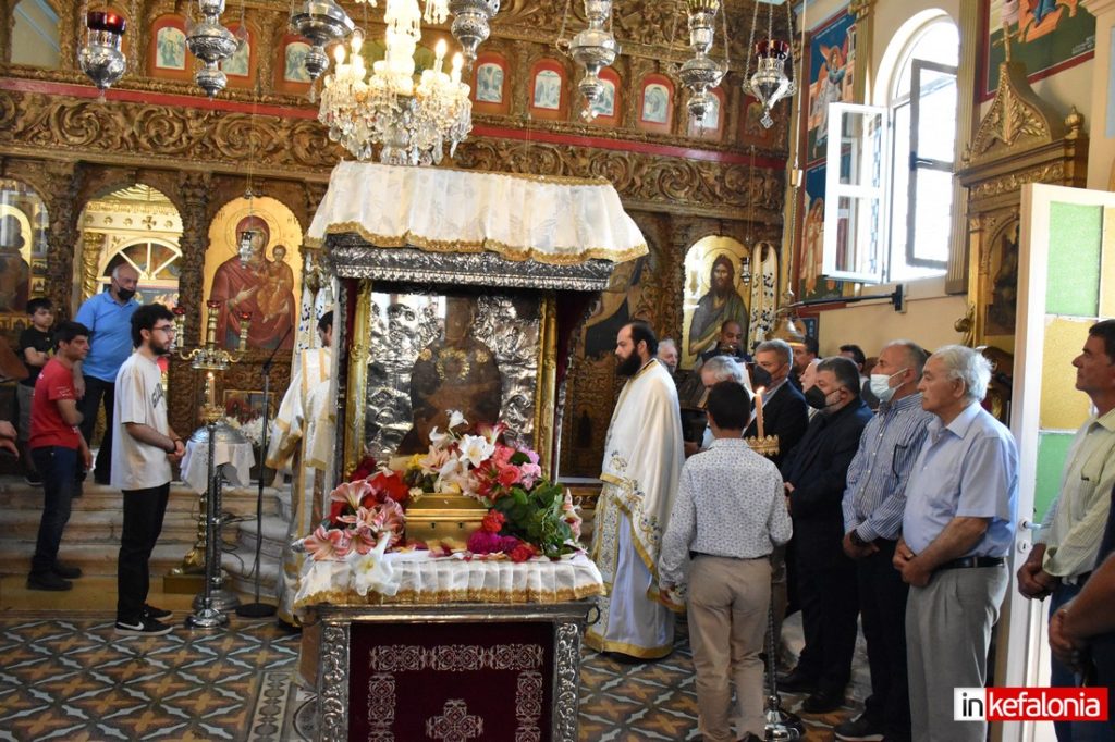 Επέστρεψε στην Ιερά Μονή Σισσίων η ιερά εικόνα της Παναγίας