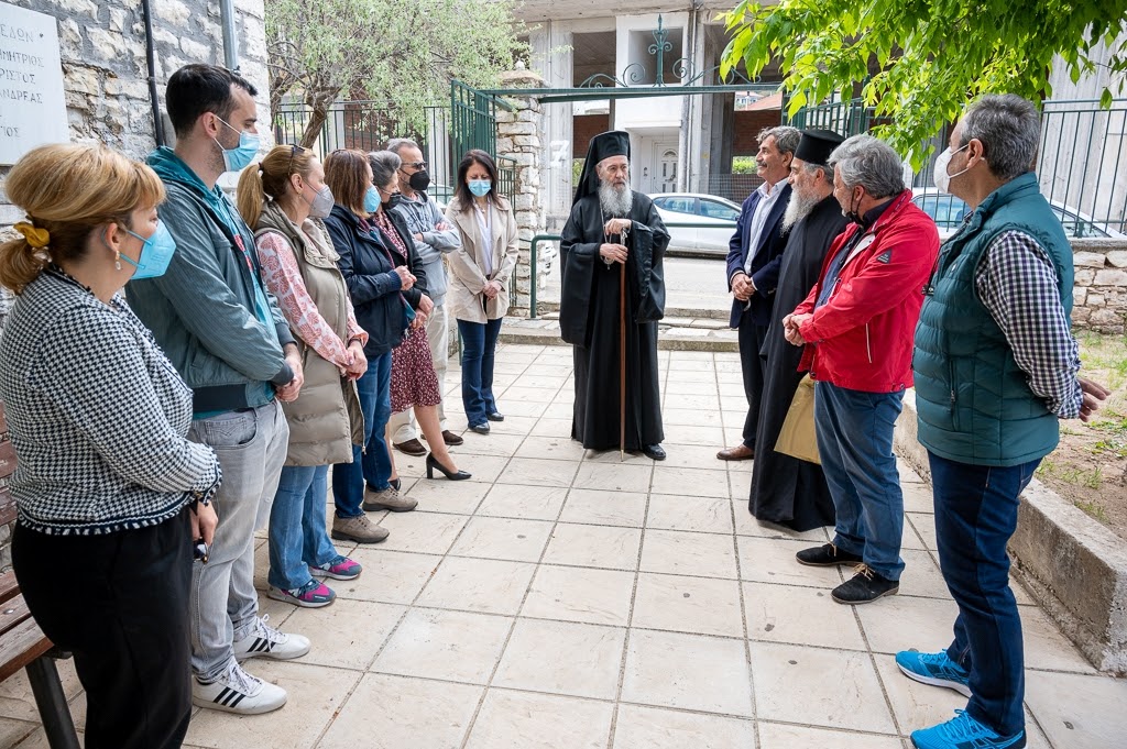 Ποιμαντικές επισκέψεις του Μητροπολίτη Ναυπάκτου στο Θέρμο