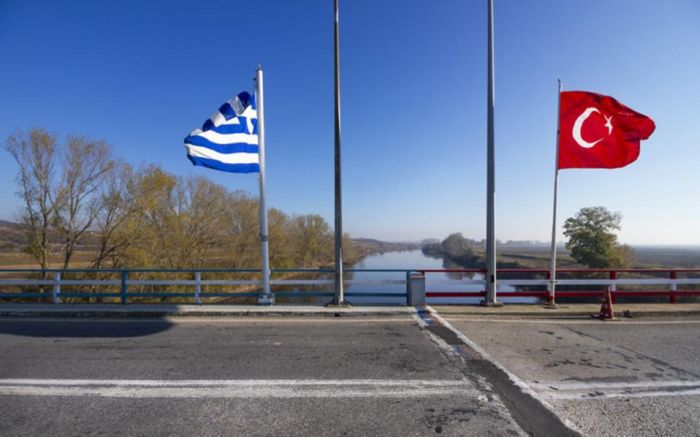 Νέες προκλητικές δηλώσεις από Τσαβούσογλου, Ακάρ και Τατάρ – Οι Τούρκοι αναζητούν άσυλο στην ΕΕ