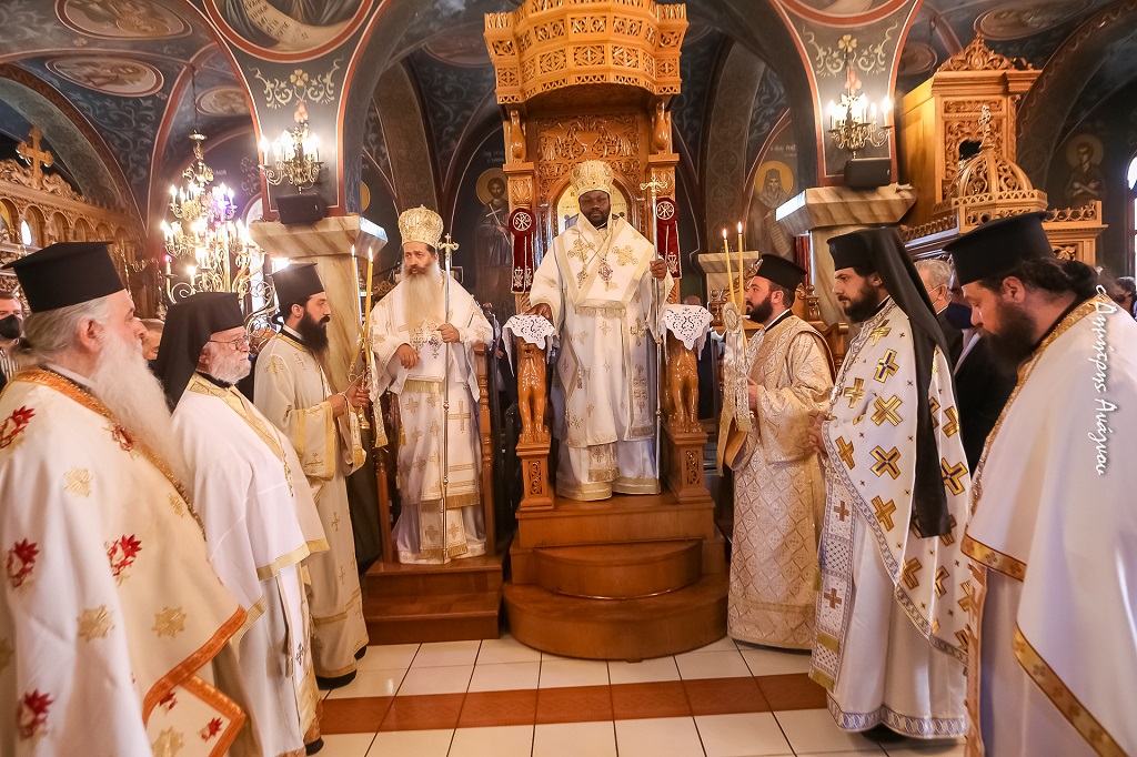 Φθιώτιδος Συμεών: «Ο Τίμιος Σταυρός πυξίδα του Μεγάλου Κωνσταντίνου»