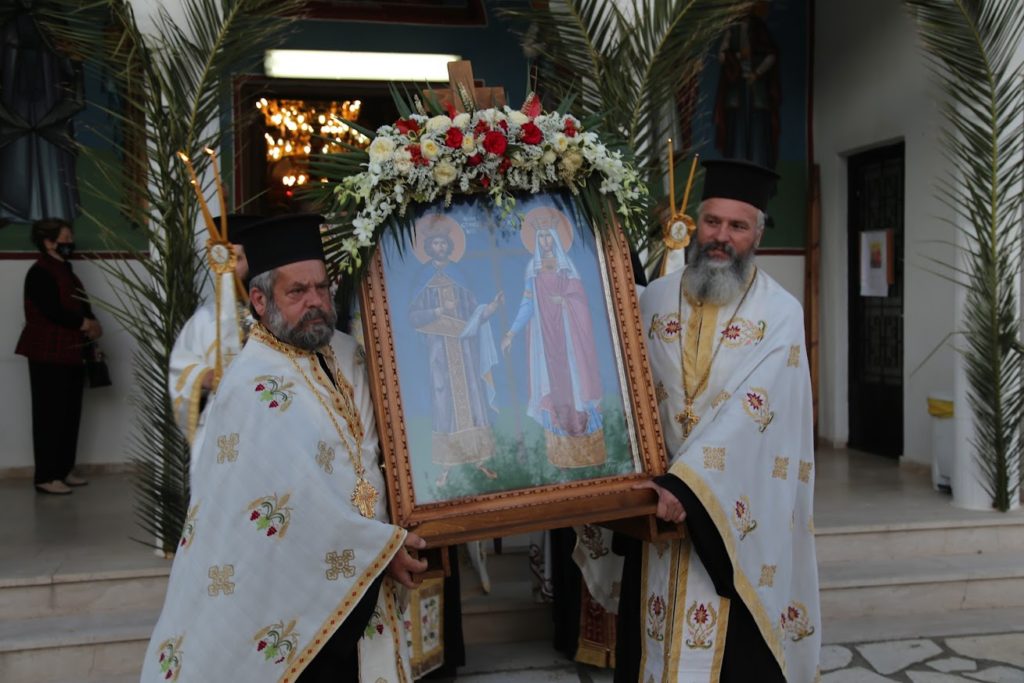 Η εορτή των Αγίων Κωνσταντίνου και Ελένης στη Μακύνεια και στο Αγρίνιο