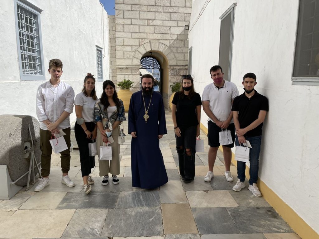 Ευχές στα παιδιά της Γ’ Λυκείου από την Μητρόπολη Ύδρας