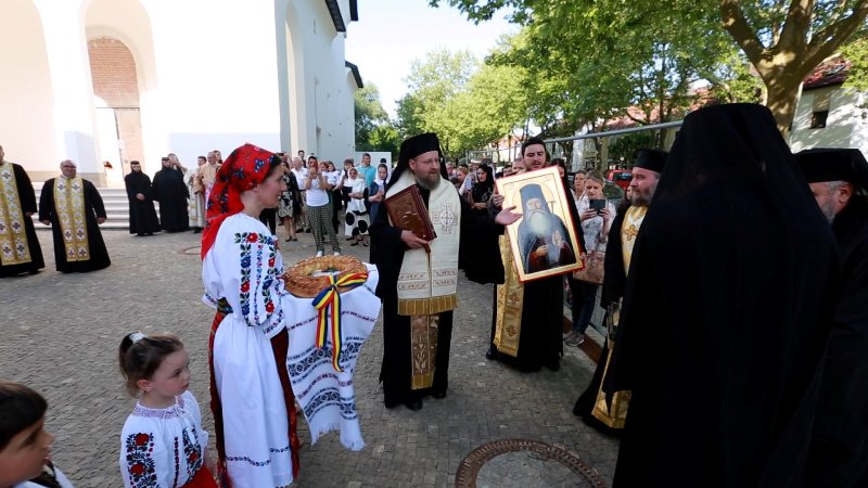 Relics of Saint George of Cernica welcomed in Munich