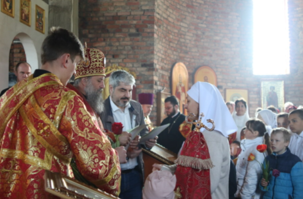 В Калининградской епархии состоялся третий выпуск сестер милосердия по уходу
