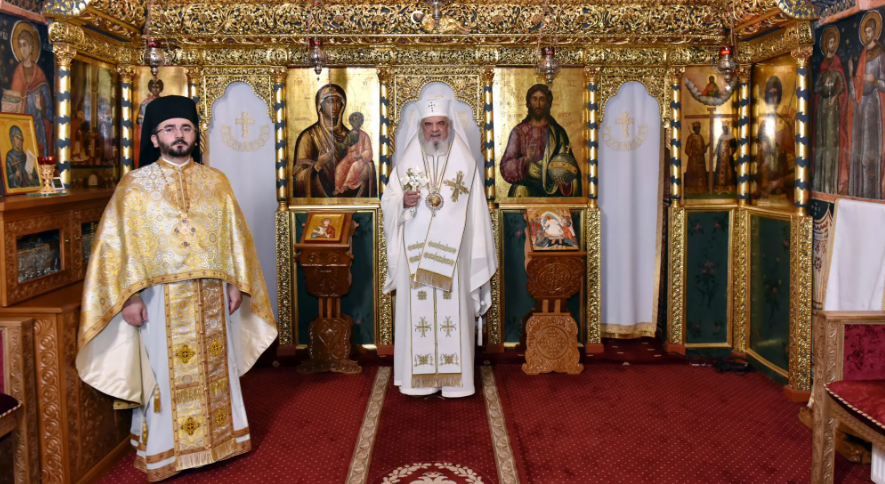 Patriarhul Daniel, Duminica orbului din naştere: Boala nu este întotdeauna o urmare a păcatului / Binele trebuie făcut în orice zi