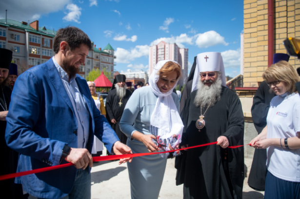 В Казани открыли еще один центр гуманитарной помощи