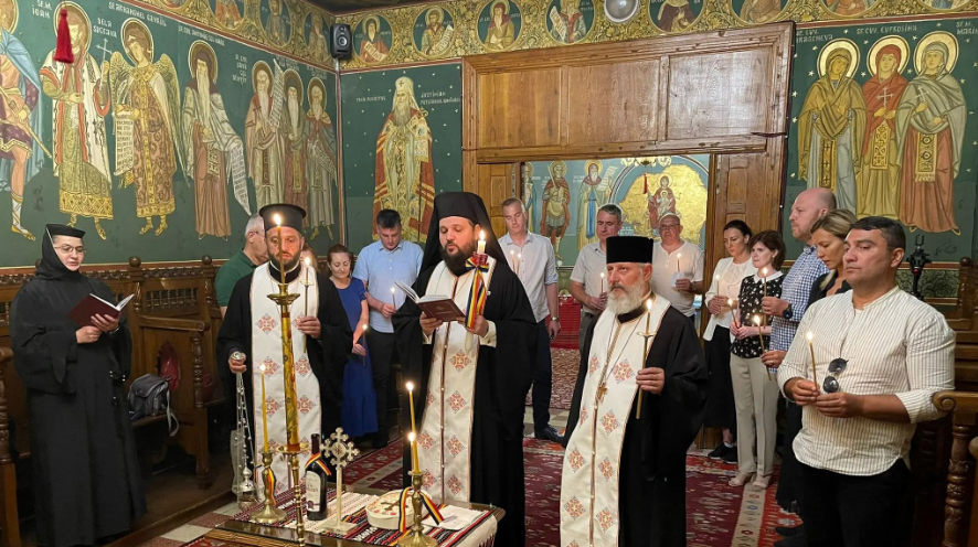 Eroii români pomeniți la Biserica Românească din Ierusalim: Au participat membrii misiunii diplomatice române în Israel