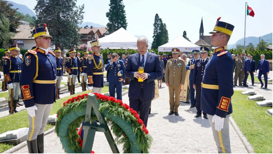 Cimitirul Militar de la Bolzano: Miniștrii Apărării din România și Italia au inaugurat Monumentul Eroilor Români