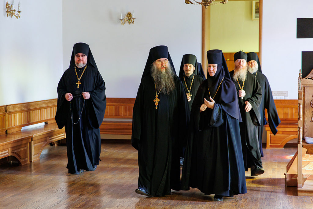 В Симбирской епархии будут организованы курсы для монашествующих