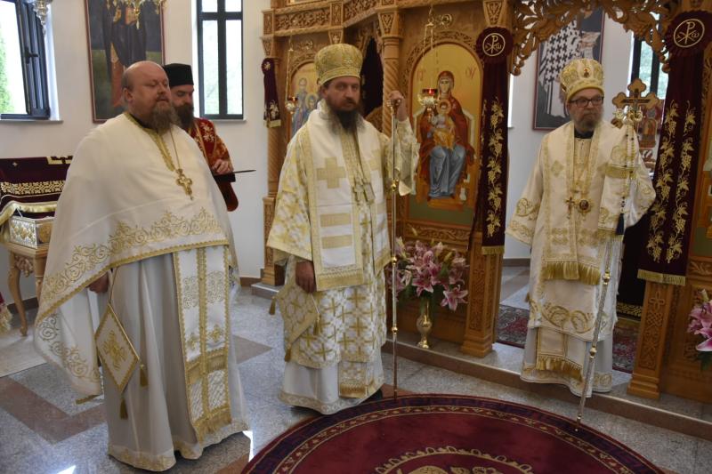Спомен Преносa моштију преподобномученика Медљанских