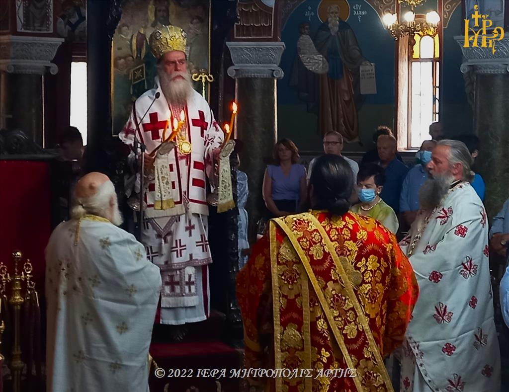 Κυριακή της Πεντηκοστής στην Άρτα