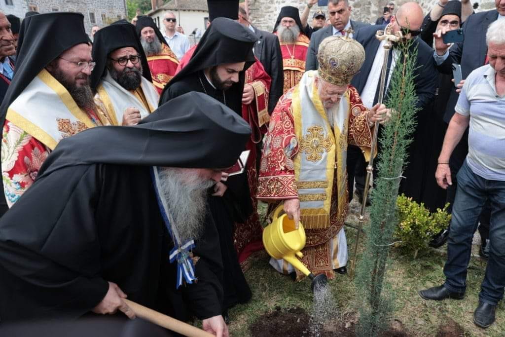 من قداس احد الاعمى كارييس جبل اثوس